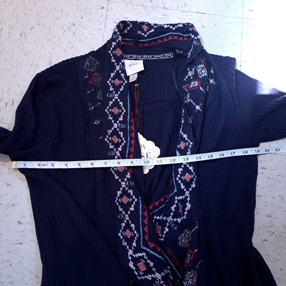 Knox rose | Navy blue boho embroidered long sleeved cardigan - Picture 11 of 15